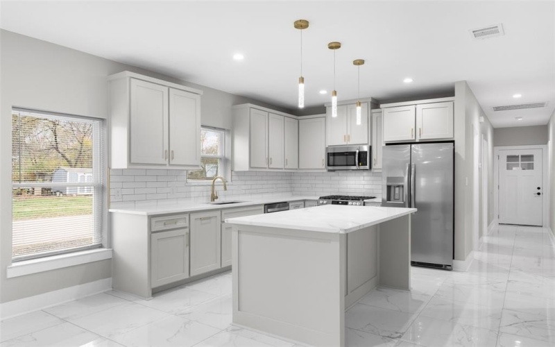 2331 Idaho Avenue, Dallas, TX 75216, 4 Bedrooms Bedrooms, ,2 BathroomsBathrooms,Residential,For Sale,2331 Idaho Avenue,0,21123340