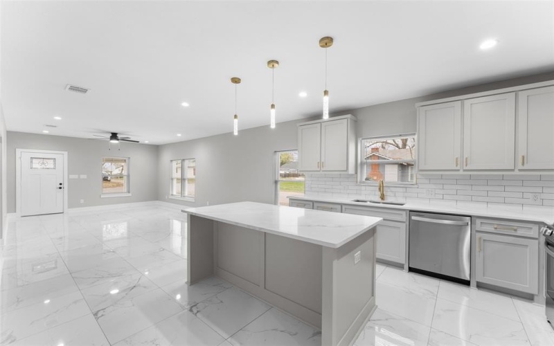 2331 Idaho Avenue, Dallas, TX 75216, 4 Bedrooms Bedrooms, ,2 BathroomsBathrooms,Residential,For Sale,2331 Idaho Avenue,0,21123340