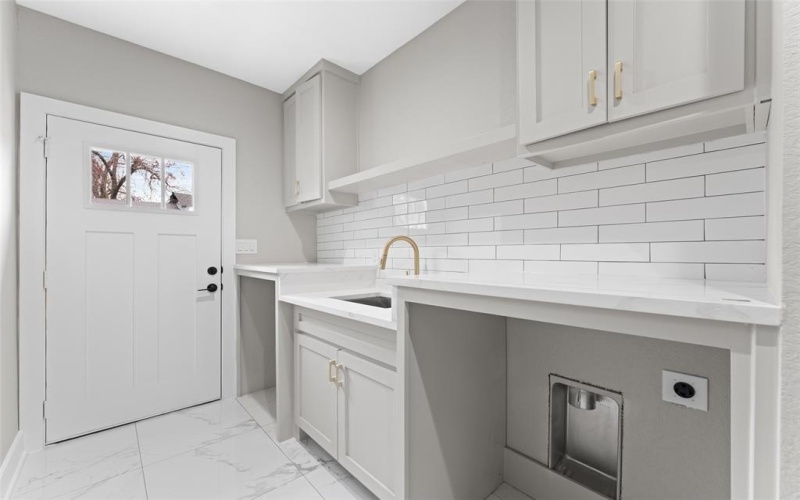 2331 Idaho Avenue, Dallas, TX 75216, 4 Bedrooms Bedrooms, ,2 BathroomsBathrooms,Residential,For Sale,2331 Idaho Avenue,0,21123340