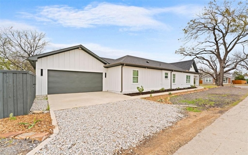 2331 Idaho Avenue, Dallas, TX 75216, 4 Bedrooms Bedrooms, ,2 BathroomsBathrooms,Residential,For Sale,2331 Idaho Avenue,0,21123340