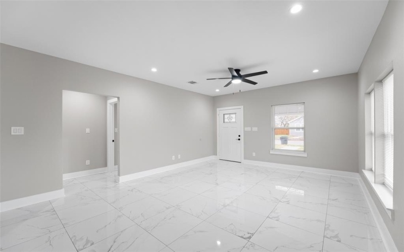 2331 Idaho Avenue, Dallas, TX 75216, 4 Bedrooms Bedrooms, ,2 BathroomsBathrooms,Residential,For Sale,2331 Idaho Avenue,0,21123340