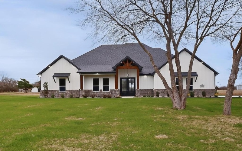 9100 County Road 669, Blue Ridge, TX 75424, 5 Bedrooms Bedrooms, ,3 BathroomsBathrooms,Residential,For Sale,9100 County Road 669,0,21123385