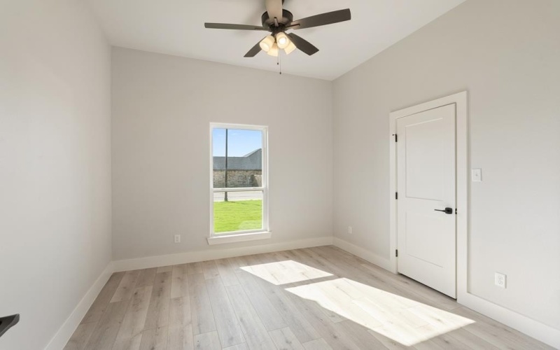 717 Cobblestone Cir, Mabank, TX 75147, 4 Habitaciones Habitaciones , ,2 BañosBaños,Residential,En Venta,717 Cobblestone Cir,108642