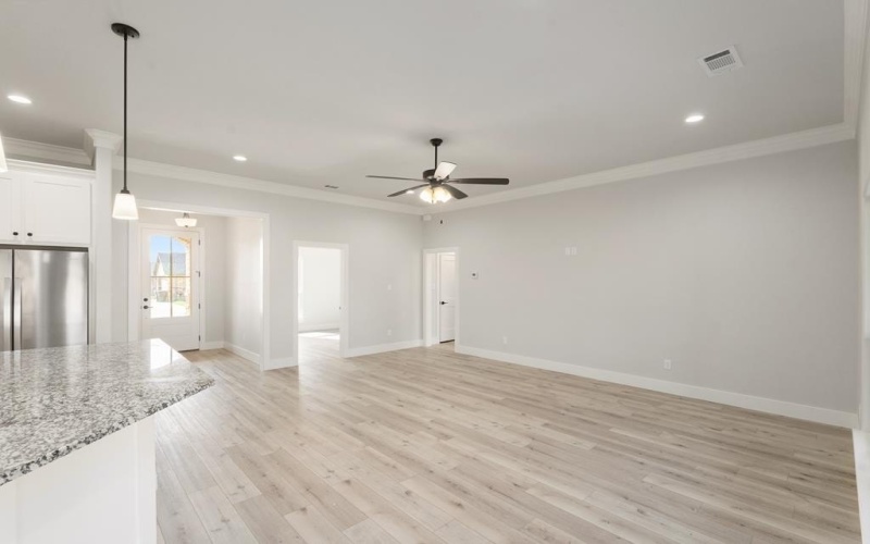 717 Cobblestone Cir, Mabank, TX 75147, 4 Habitaciones Habitaciones , ,2 BañosBaños,Residential,En Venta,717 Cobblestone Cir,108642