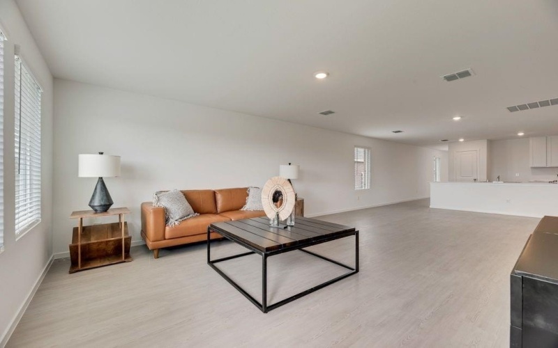 1640 Limpkin Drive, Fort Worth, TX 76140, 4 Bedrooms Bedrooms, ,2 BathroomsBathrooms,Residential,For Sale,1640 Limpkin Drive,0,21123542