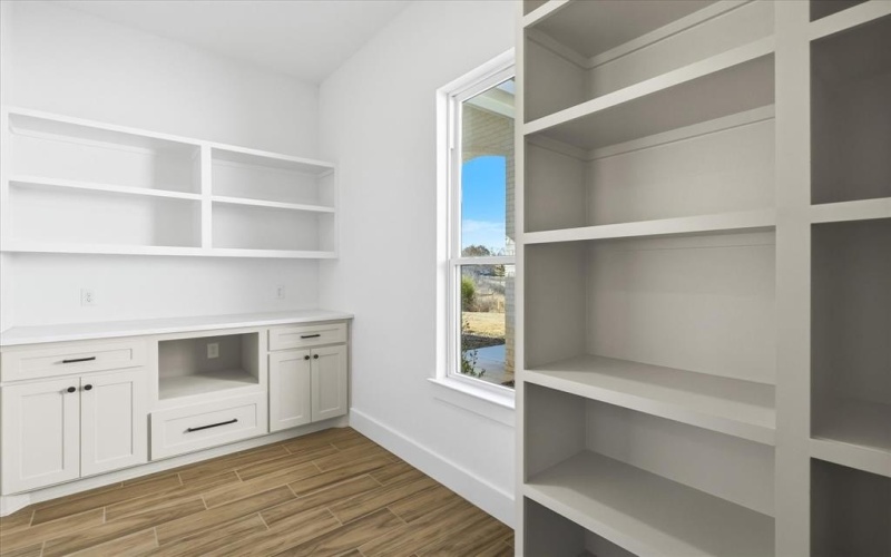 3024 Greg Allen Drive, Weatherford, TX 76088, 4 Bedrooms Bedrooms, ,3 BathroomsBathrooms,Residential,For Sale,3024 Greg Allen Drive,0,21123671