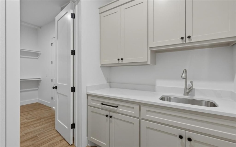 3024 Greg Allen Drive, Weatherford, TX 76088, 4 Bedrooms Bedrooms, ,3 BathroomsBathrooms,Residential,For Sale,3024 Greg Allen Drive,0,21123671