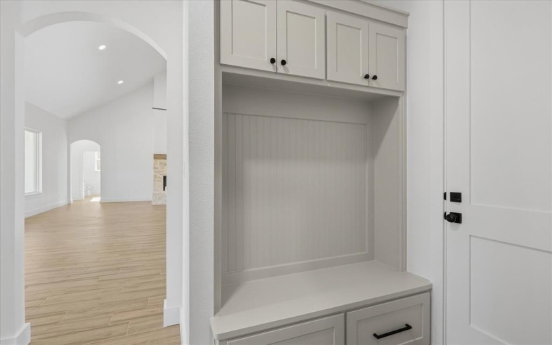 3024 Greg Allen Drive, Weatherford, TX 76088, 4 Bedrooms Bedrooms, ,3 BathroomsBathrooms,Residential,For Sale,3024 Greg Allen Drive,0,21123671