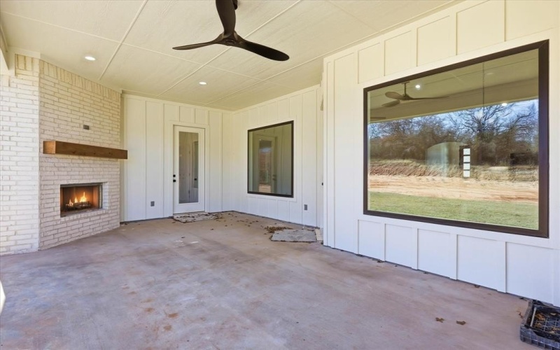 3024 Greg Allen Drive, Weatherford, TX 76088, 4 Bedrooms Bedrooms, ,3 BathroomsBathrooms,Residential,For Sale,3024 Greg Allen Drive,0,21123671