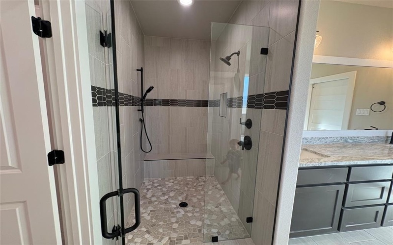 3714 Tremont Lane, Granbury, TX 76049, 3 Bedrooms Bedrooms, ,2 BathroomsBathrooms,Residential,For Sale,3714 Tremont Lane,0,21123686