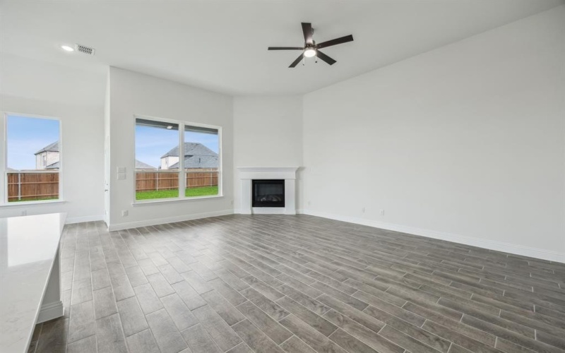 1827 Acosta Drive, Forney, TX 75126, 4 Bedrooms Bedrooms, ,3 BathroomsBathrooms,Residential,For Sale,1827 Acosta Drive,0,21124065