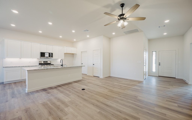 7117 County Rd 99 1/2, Midland, TX 79706, 3 Habitaciones Habitaciones , ,2 BañosBaños,Residential,En Venta,7117 County Rd 99 1/2,0,50087184