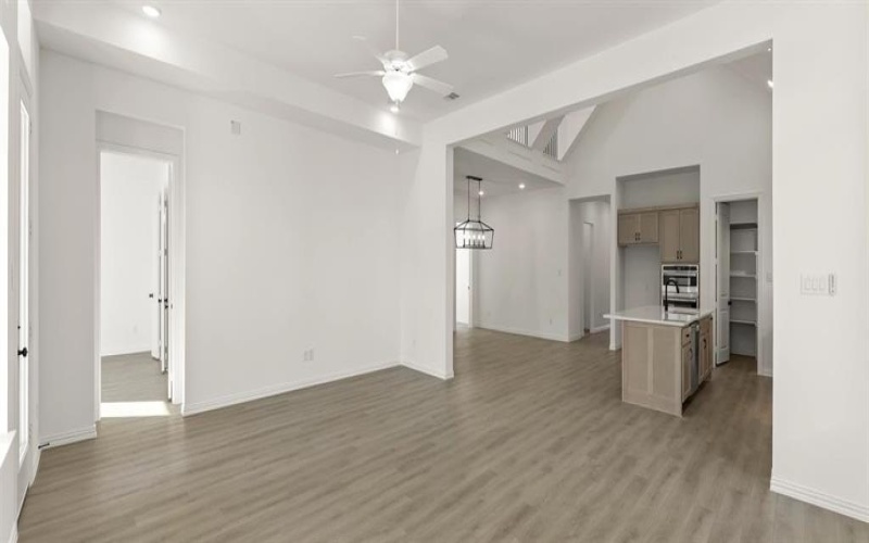 1024 Golden Galaxy Way, Wylie, TX 75098, 5 Bedrooms Bedrooms, ,5 BathroomsBathrooms,Residential,For Sale,1024 Golden Galaxy Way,0,21123180