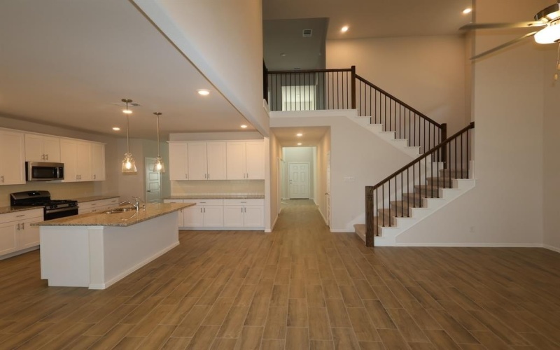 1025 Auburn Drive, Justin, TX 76247, 5 Habitaciones Habitaciones , ,3 BañosBaños,Residential,En Venta,1025 Auburn Drive,0,21123203