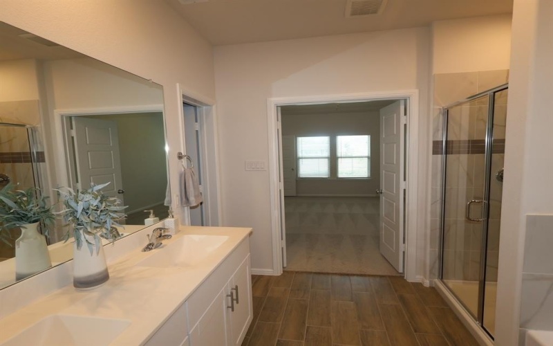 1025 Auburn Drive, Justin, TX 76247, 5 Habitaciones Habitaciones , ,3 BañosBaños,Residential,En Venta,1025 Auburn Drive,0,21123203