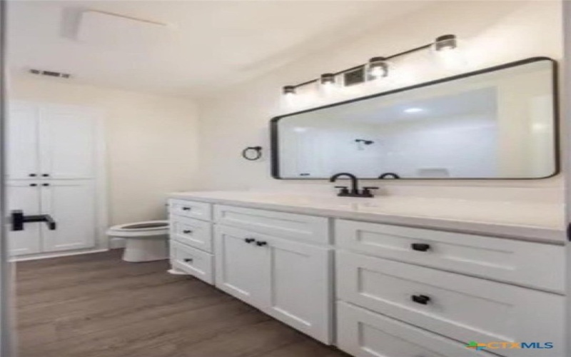 1596 Dairy Way, Gholson, TX 76705, 4 Bedrooms Bedrooms, ,3 BathroomsBathrooms,Residential,For Sale,1596 Dairy Way,0,599099