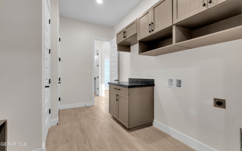 2701 Brady Place, El Paso, TX 79935, 4 Bedrooms Bedrooms, ,3 BathroomsBathrooms,Residential,For Sale,2701 Brady Place,0,934526