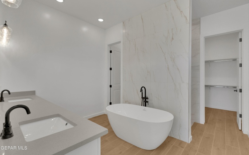 6020 MOHEGAN SUN Street, El Paso, TX 79932, 4 Bedrooms Bedrooms, ,3 BathroomsBathrooms,Residential,For Sale,6020 MOHEGAN SUN Street,0,934531