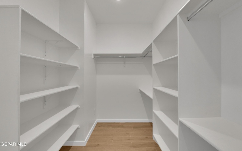 6020 MOHEGAN SUN Street, El Paso, TX 79932, 4 Bedrooms Bedrooms, ,3 BathroomsBathrooms,Residential,For Sale,6020 MOHEGAN SUN Street,0,934531