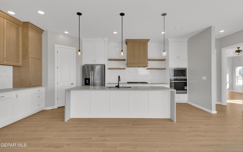 6020 MOHEGAN SUN Street, El Paso, TX 79932, 4 Bedrooms Bedrooms, ,3 BathroomsBathrooms,Residential,For Sale,6020 MOHEGAN SUN Street,0,934531