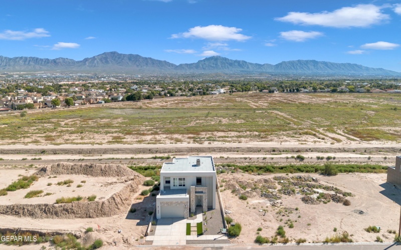 6020 MOHEGAN SUN Street, El Paso, TX 79932, 4 Bedrooms Bedrooms, ,3 BathroomsBathrooms,Residential,For Sale,6020 MOHEGAN SUN Street,0,934531