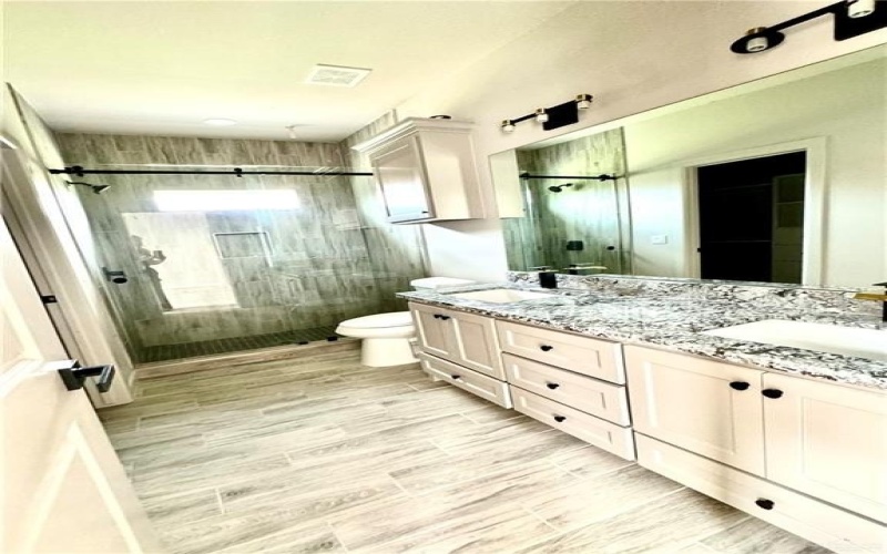 2017 Salvador Avenue, Weslaco, TX 78596, 3 Bedrooms Bedrooms, ,2 BathroomsBathrooms,Residential,For Sale,2017 Salvador Avenue,0,488223