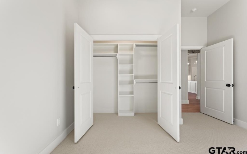 9248 Villas Ct, Tyler, TX 75703, 4 Bedrooms Bedrooms, ,2 BathroomsBathrooms,Residential,For Sale,9248 Villas Ct,0,25017340