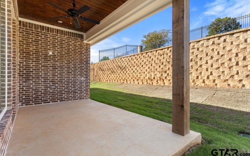 9248 Villas Ct, Tyler, TX 75703, 4 Bedrooms Bedrooms, ,2 BathroomsBathrooms,Residential,For Sale,9248 Villas Ct,0,25017340