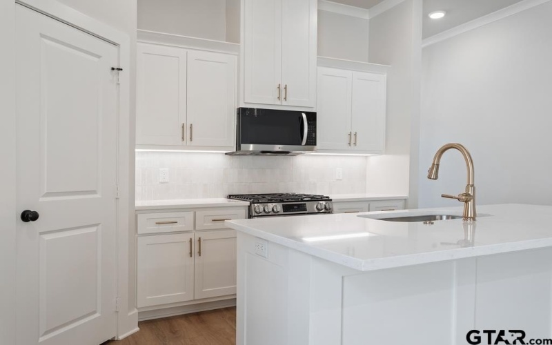 9248 Villas Ct, Tyler, TX 75703, 4 Bedrooms Bedrooms, ,2 BathroomsBathrooms,Residential,For Sale,9248 Villas Ct,0,25017340