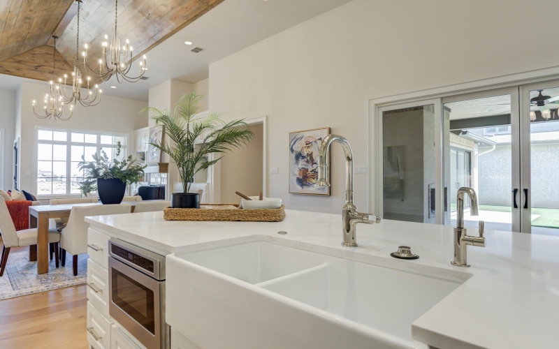 4005 150th Street, Lubbock, TX 79423, 3 Bedrooms Bedrooms, ,3 BathroomsBathrooms,Residential,For Sale,4005 150th Street,0,202563686