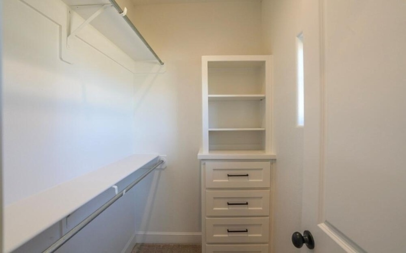 5825 111th Street, Lubbock, TX 79424, 4 Bedrooms Bedrooms, ,3 BathroomsBathrooms,Residential,For Sale,5825 111th Street,0,202563692