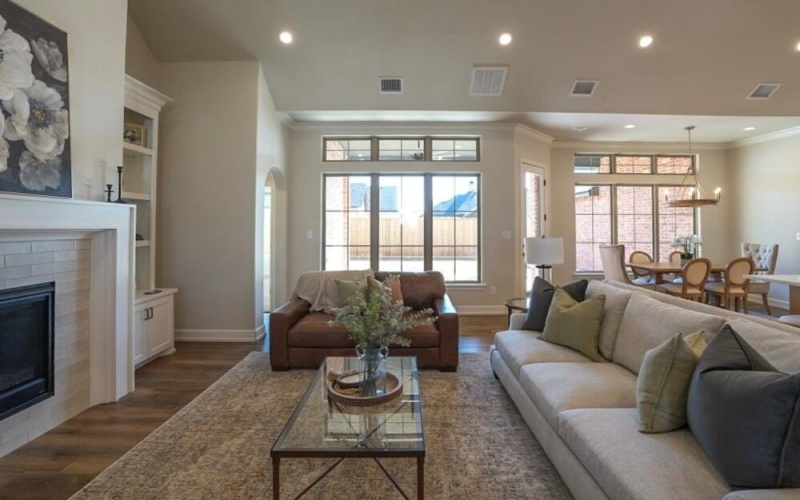 5825 111th Street, Lubbock, TX 79424, 4 Bedrooms Bedrooms, ,3 BathroomsBathrooms,Residential,For Sale,5825 111th Street,0,202563692