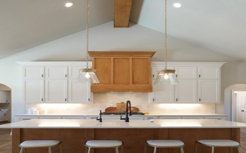 5825 111th Street, Lubbock, TX 79424, 4 Bedrooms Bedrooms, ,3 BathroomsBathrooms,Residential,For Sale,5825 111th Street,0,202563692