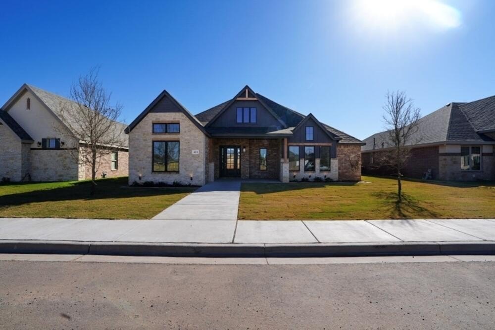 4611 140th Street, Lubbock, TX 79424, 4 Bedrooms Bedrooms, ,3 BathroomsBathrooms,Residential,For Sale,4611 140th Street,0,202563695