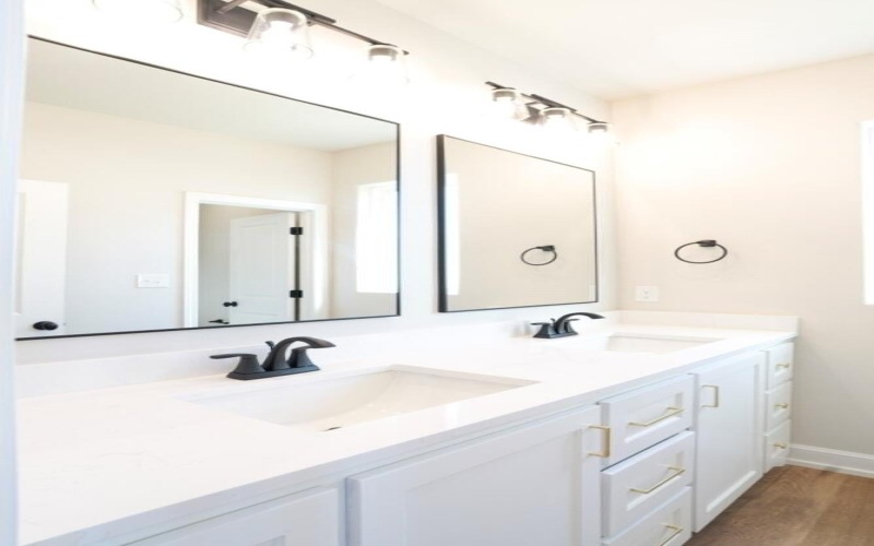 4611 140th Street, Lubbock, TX 79424, 4 Bedrooms Bedrooms, ,3 BathroomsBathrooms,Residential,For Sale,4611 140th Street,0,202563695