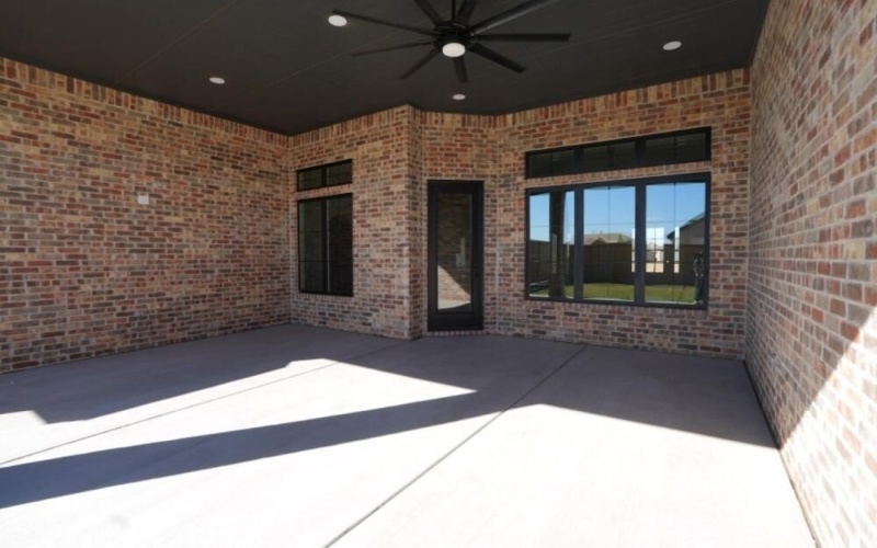 4611 140th Street, Lubbock, TX 79424, 4 Bedrooms Bedrooms, ,3 BathroomsBathrooms,Residential,For Sale,4611 140th Street,0,202563695