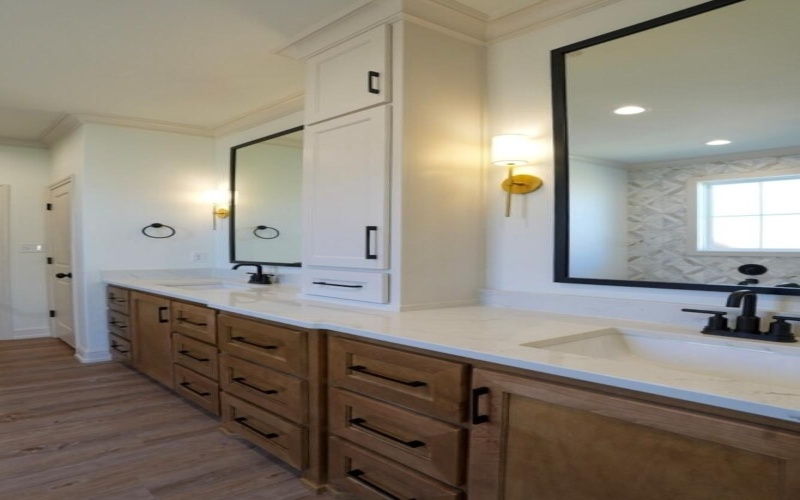 4620 143rd Street, Lubbock, TX 79424, 4 Habitaciones Habitaciones , ,3 BañosBaños,Residential,En Venta,4620 143rd Street,0,202563701