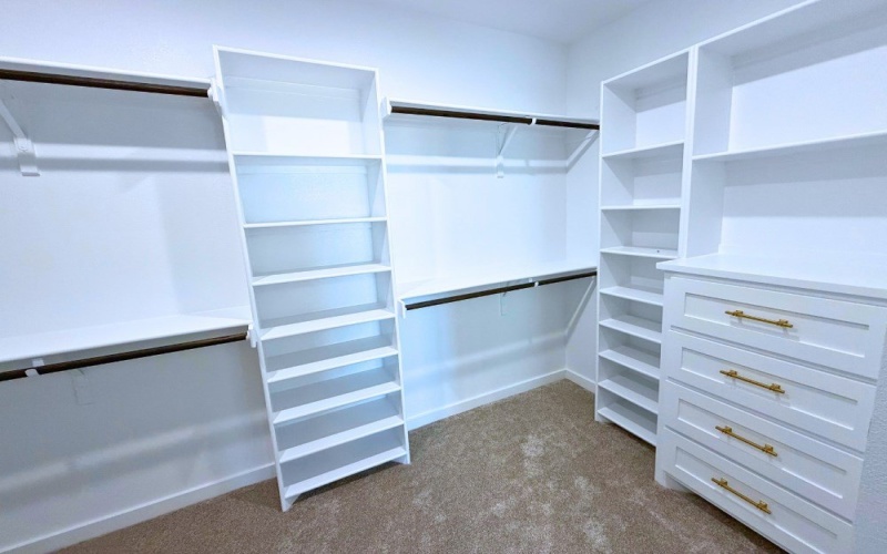 2101 S County Rd 1059, Midland, TX 79706, 5 Bedrooms Bedrooms, ,3 BathroomsBathrooms,Residential,For Sale,2101 S County Rd 1059,0,50087199