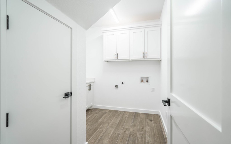 2101 S County Rd 1059, Midland, TX 79706, 5 Habitaciones Habitaciones , ,3 BañosBaños,Residential,En Venta,2101 S County Rd 1059,0,50087199