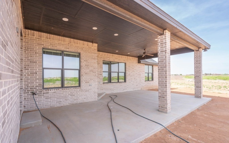 2101 S County Rd 1059, Midland, TX 79706, 5 Habitaciones Habitaciones , ,3 BañosBaños,Residential,En Venta,2101 S County Rd 1059,0,50087199