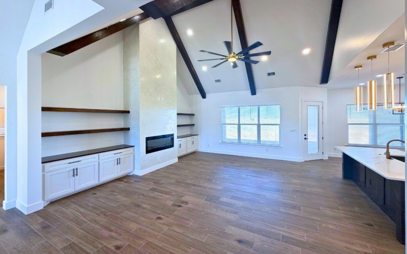 2101 S County Rd 1059, Midland, TX 79706, 5 Bedrooms Bedrooms, ,3 BathroomsBathrooms,Residential,For Sale,2101 S County Rd 1059,0,50087199