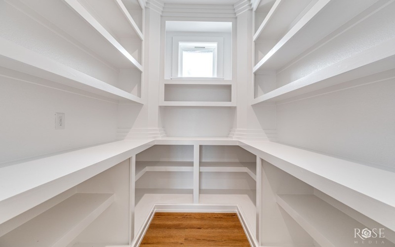 2734 Oak Hills Trail, San Angelo, TX 76904, 4 Bedrooms Bedrooms, ,5 BathroomsBathrooms,Residential,For Sale,2734 Oak Hills Trail,0,129938