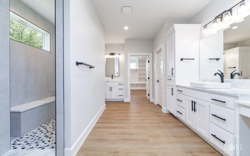 2734 Oak Hills Trail, San Angelo, TX 76904, 4 Bedrooms Bedrooms, ,5 BathroomsBathrooms,Residential,For Sale,2734 Oak Hills Trail,0,129938