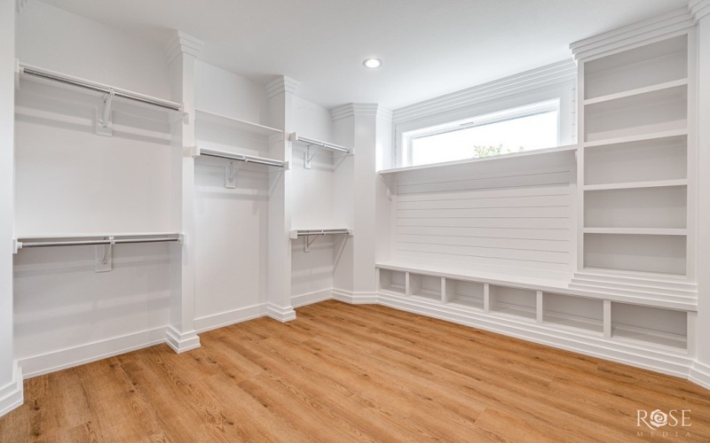 2734 Oak Hills Trail, San Angelo, TX 76904, 4 Bedrooms Bedrooms, ,5 BathroomsBathrooms,Residential,For Sale,2734 Oak Hills Trail,0,129938