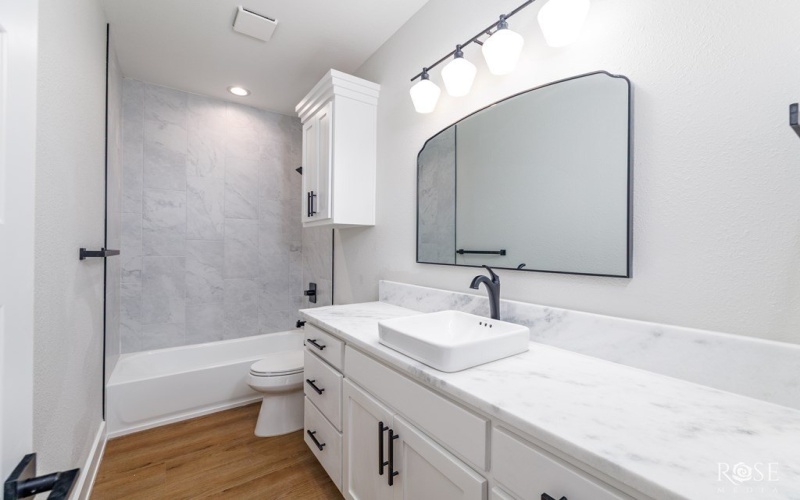 2734 Oak Hills Trail, San Angelo, TX 76904, 4 Bedrooms Bedrooms, ,5 BathroomsBathrooms,Residential,For Sale,2734 Oak Hills Trail,0,129938