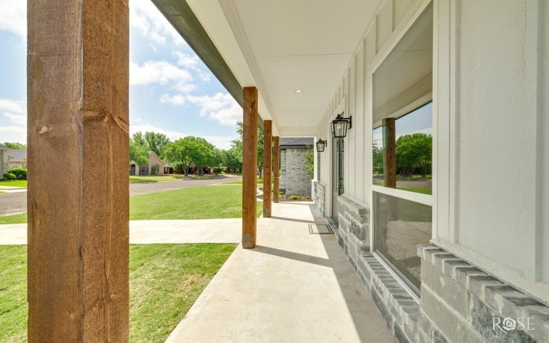 2734 Oak Hills Trail, San Angelo, TX 76904, 4 Bedrooms Bedrooms, ,5 BathroomsBathrooms,Residential,For Sale,2734 Oak Hills Trail,0,129938