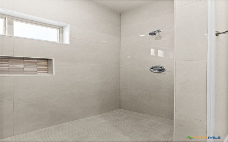 412 W Avenue C, Copperas Cove, TX 76522, 3 Habitaciones Habitaciones , ,2 BañosBaños,Residential,En Venta,412 W Avenue C,0,590138