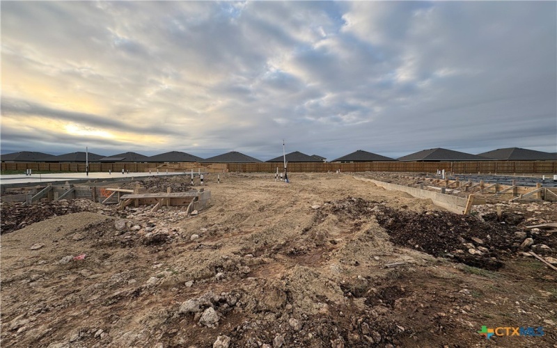 1422 Dowdy Drive, Belton, TX 76513, 4 Bedrooms Bedrooms, ,3 BathroomsBathrooms,Residential,For Sale,1422 Dowdy Drive,0,599183