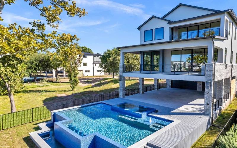 509 Lake Street, Kingsland, TX 78639, 6 Habitaciones Habitaciones , ,7 BañosBaños,Residential,En Venta,509 Lake Street,168731
