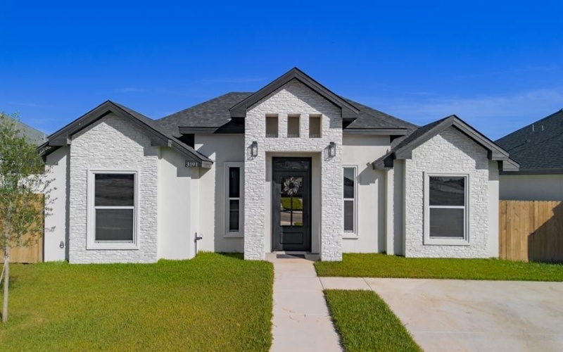 3191 Ethel Drive, Eagle Pass, TX 78852, 3 Bedrooms Bedrooms, ,2 BathroomsBathrooms,Residential,For Sale,3191 Ethel Drive,0,81898